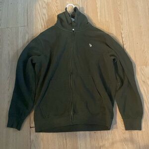 Polo Set size L basically new. To large for me I wear a medium
